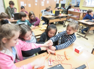 PlayScience Workshop Makey Makey