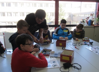 Abbildung 1 RoboFIT Roberta Workshop Laaerberg Gymnasium