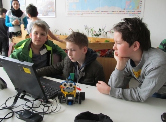 Abbildung 3 RoboFIT Roberta Workshop Lise Meitner Gymnasium