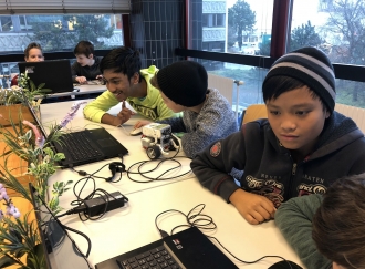 Abbildung 1 RoboFIT RoboRetter Workshop Laaerberg Gymnasium