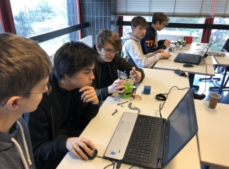 Abbildung 1 RoboFIT RoboRetter Workshop Lise Meitner Gymnasium