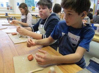 Abbildung 3 RoboFIT Schräger Roboter Workshop VS Atzgersdorf