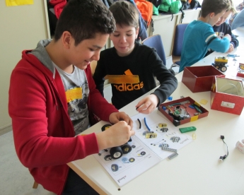 Abbildung 1 RoboFIT Roberta Workshop Lise Meitner Gymnasium