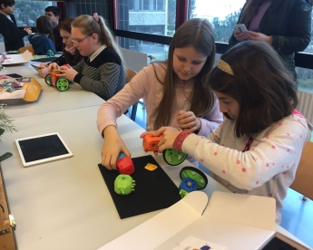 Abbildung 1 RoboFIT Robo Wunderkind Workshop Gymnasium Stubenbastei